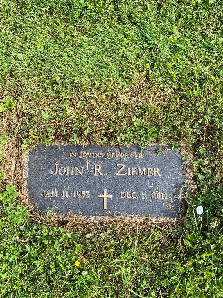 John R. Ziemer's grave. Photo 3