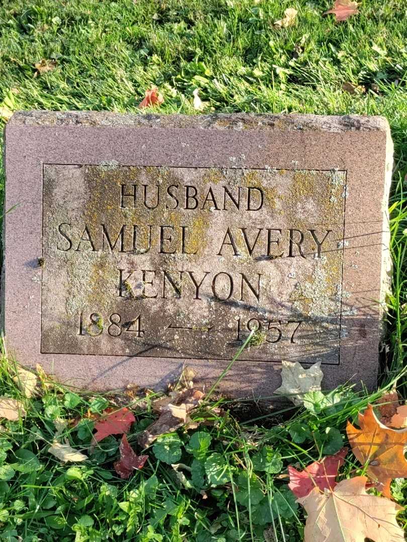 Samuel Avery Kenyon's grave. Photo 3