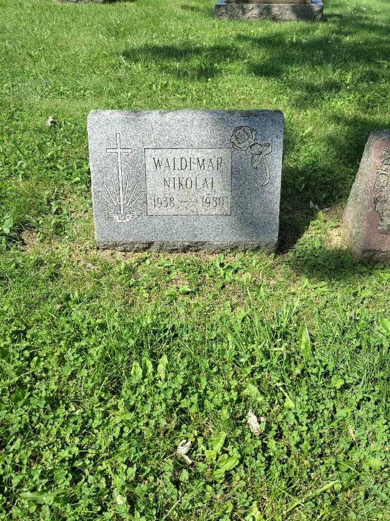 Waldemar Nikolai's grave. Photo 2