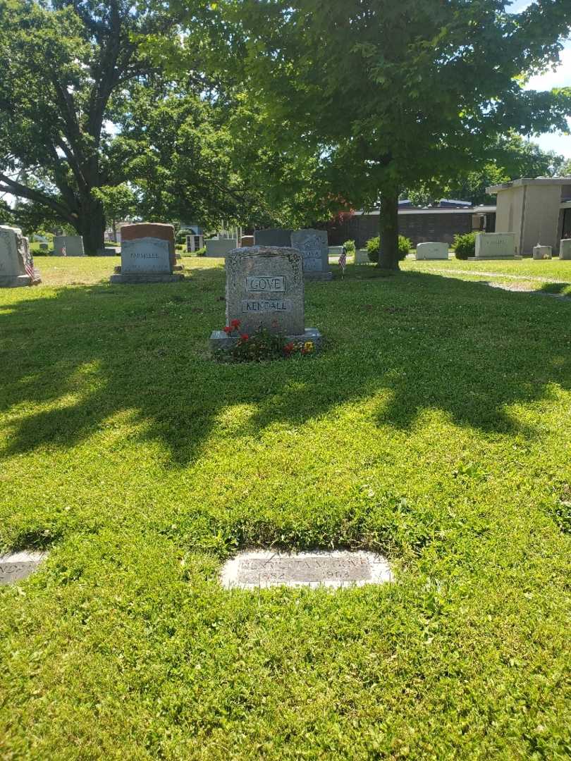 Henrietta M. Gove's grave. Photo 1