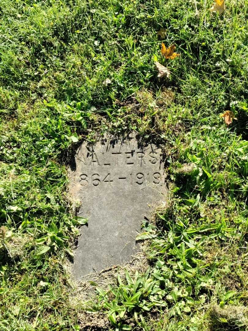 Wm Edward Walters's grave