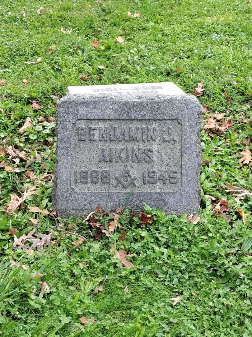 Benjamin J. Aikins's grave. Photo 2