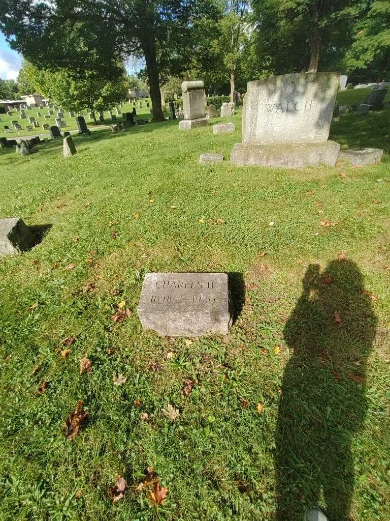 Charles H. Walch's grave. Photo 1