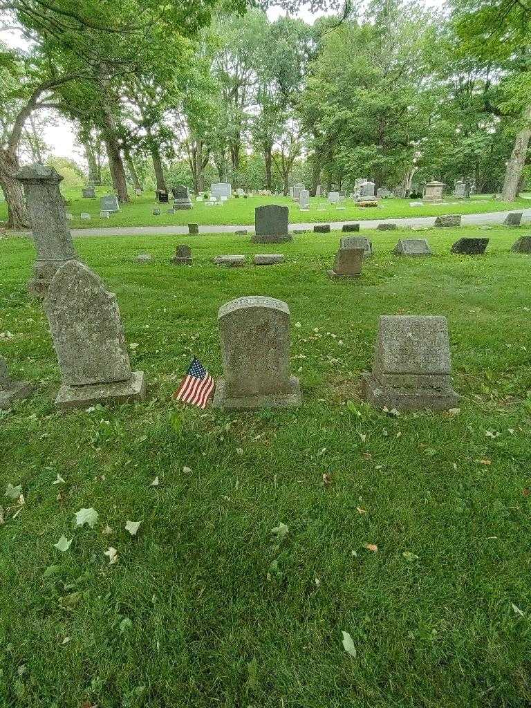 Philipine D. Marquart's grave. Photo 1