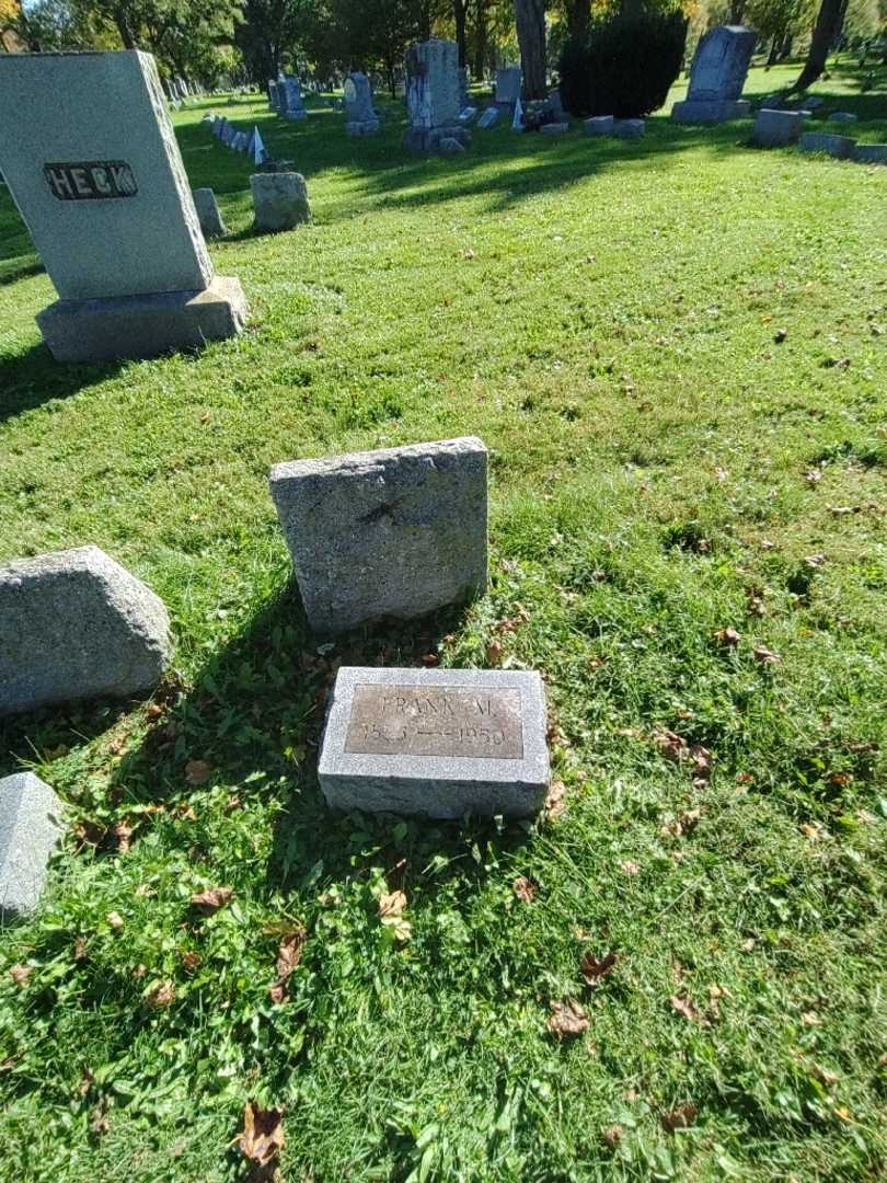 Frank Mathew Yenney's grave. Photo 1