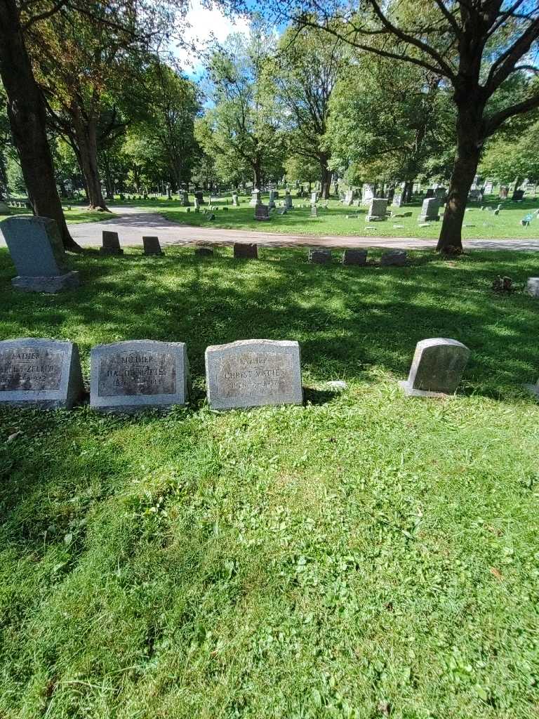 Christ Mattes's grave. Photo 1