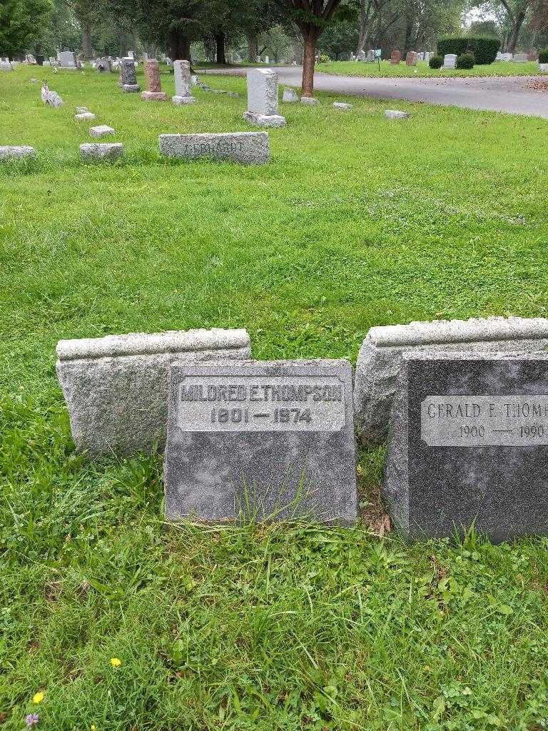 Mildred E. Thompson's grave. Photo 1