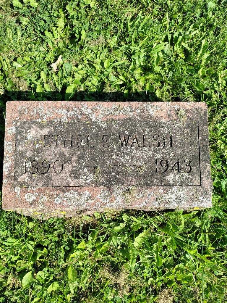 Ethel E. Walsh's grave. Photo 3