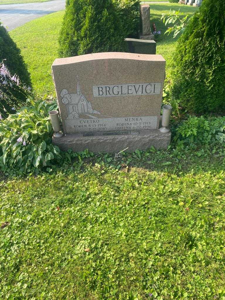 Menka Brglevici's grave. Photo 2