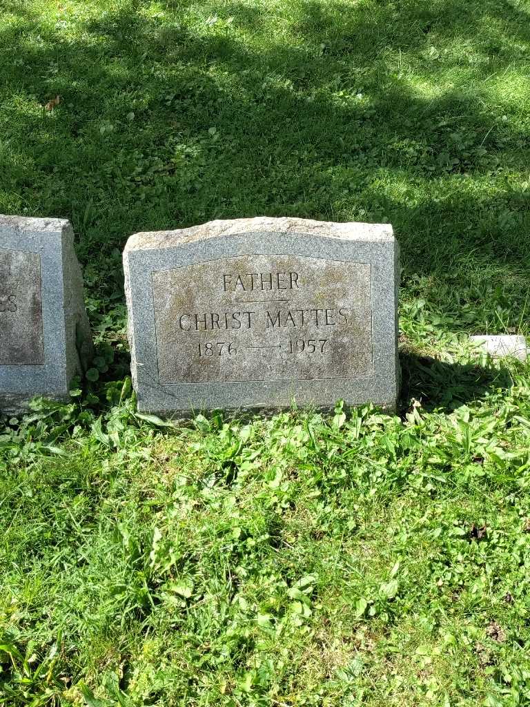 Christ Mattes's grave. Photo 2