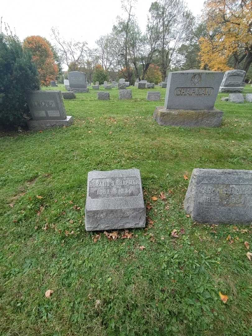 Horatio Seymour Chapman's grave. Photo 3