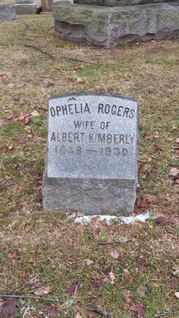 Ophelia T. Rogers Kimberly's grave. Photo 3