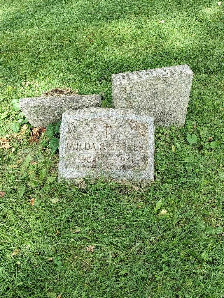 Hilda C. Becker's grave. Photo 3