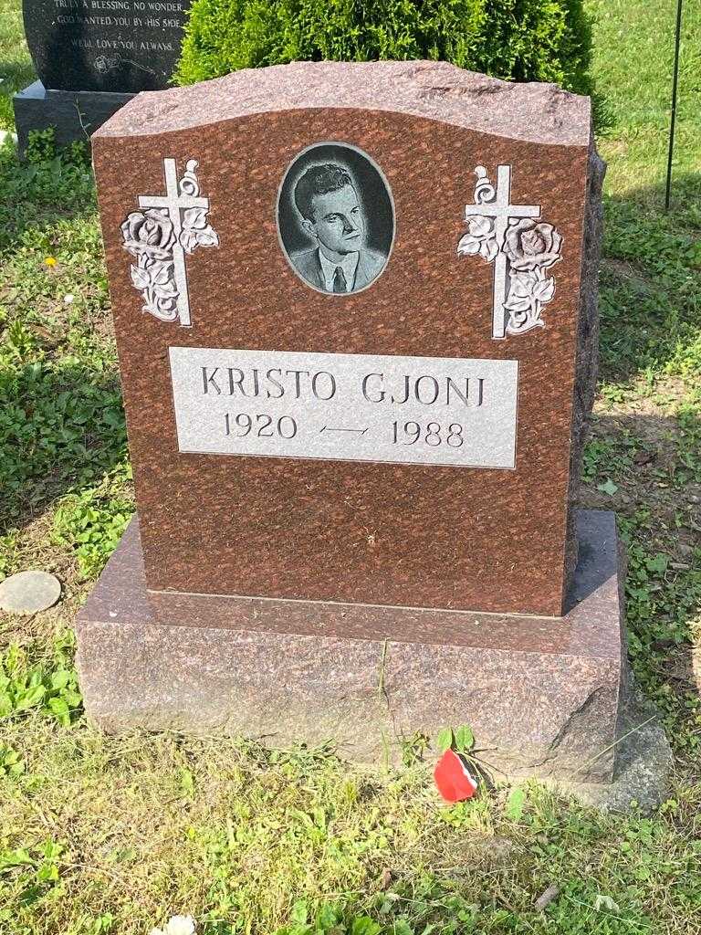 Kristo Gjoni's grave. Photo 3