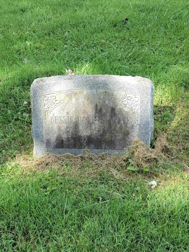 Bessie Rolfsen Cook's grave. Photo 2