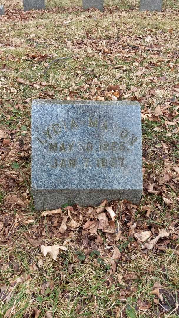 Lydia Mason's grave. Photo 2