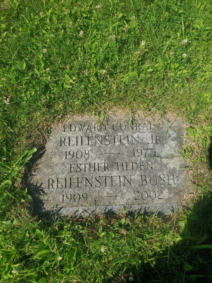Edward Conrad Reifenstein Junior's grave. Photo 3
