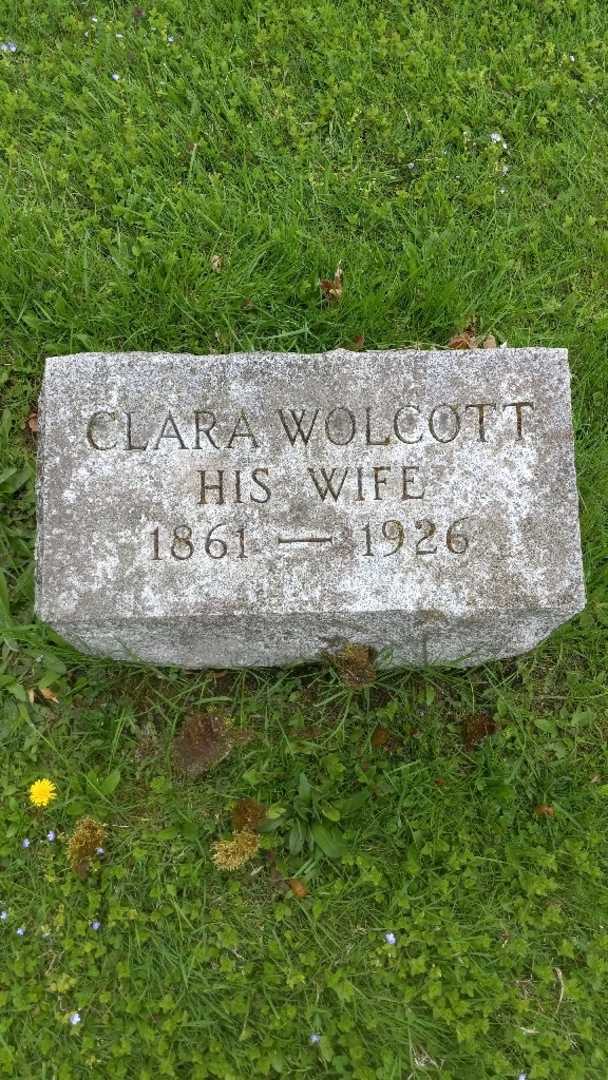 Clara W. Wolcott Beam's grave. Photo 3