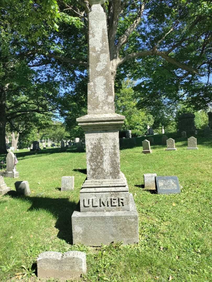 Johann M. Ulmer Senior's grave. Photo 1