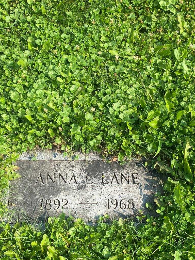 Anna L. Lane's grave. Photo 3