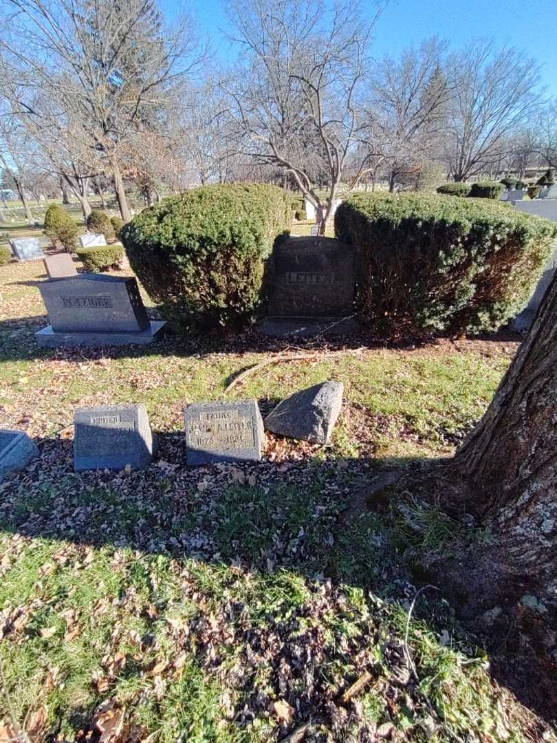Sidney Leiter's grave. Photo 1
