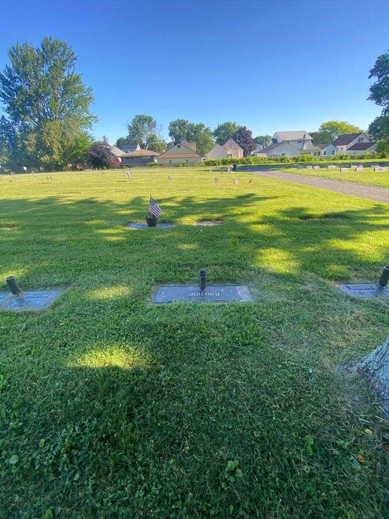 Melanie E. Sanford's grave. Photo 1