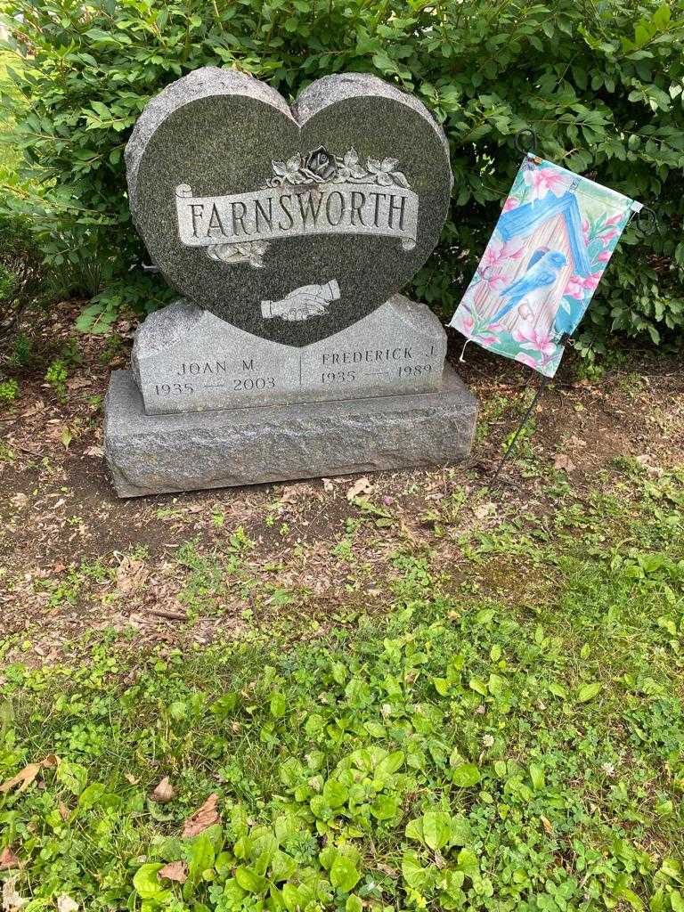 Joan M. Farnsworth's grave. Photo 2