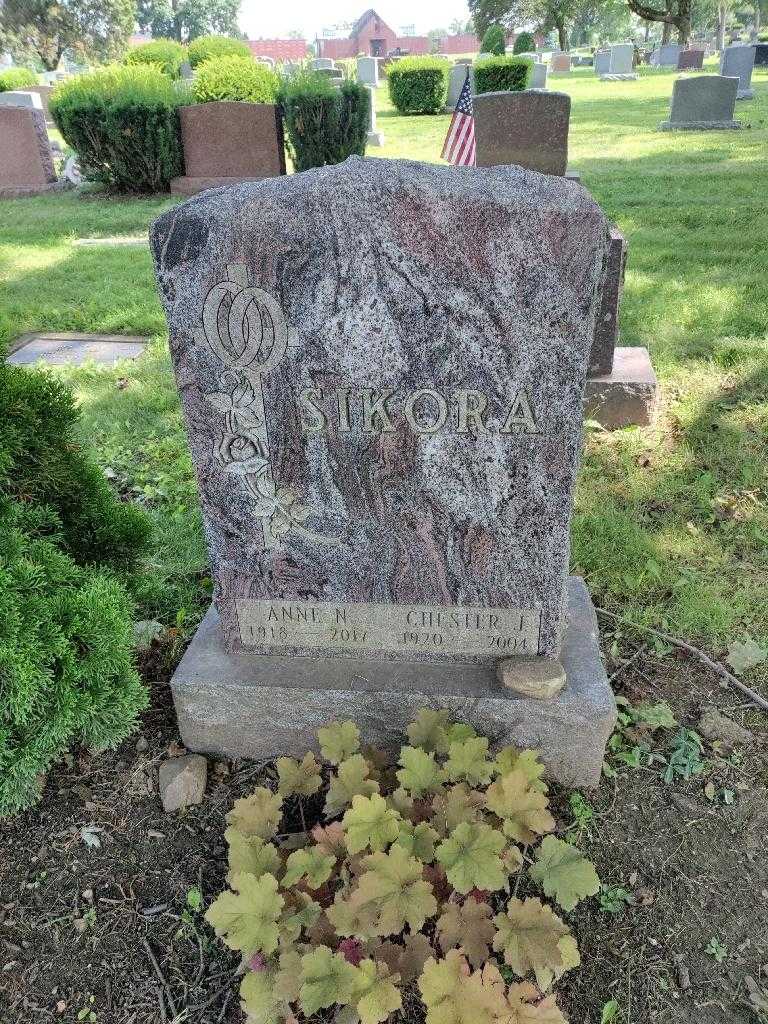 Anne N. Sikora's grave. Photo 2