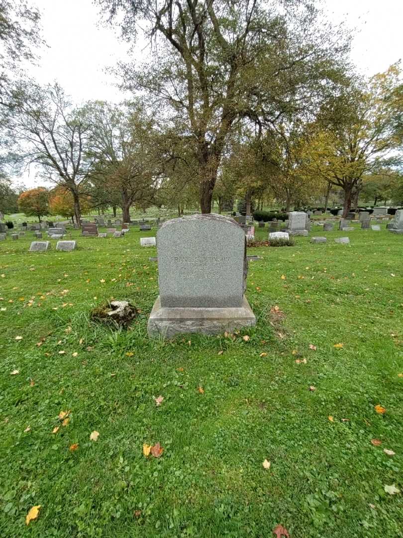 Frances Ives Johnson's grave. Photo 1
