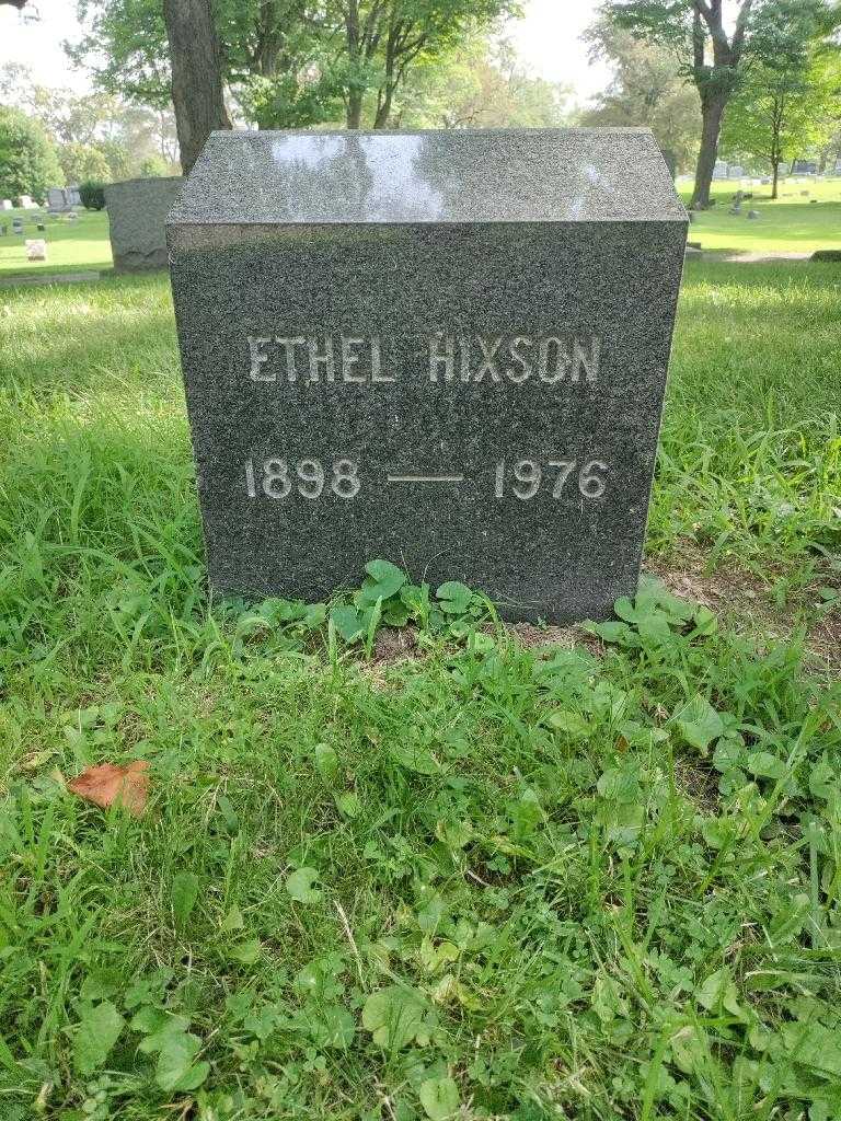 Ethel Hixson's grave. Photo 3