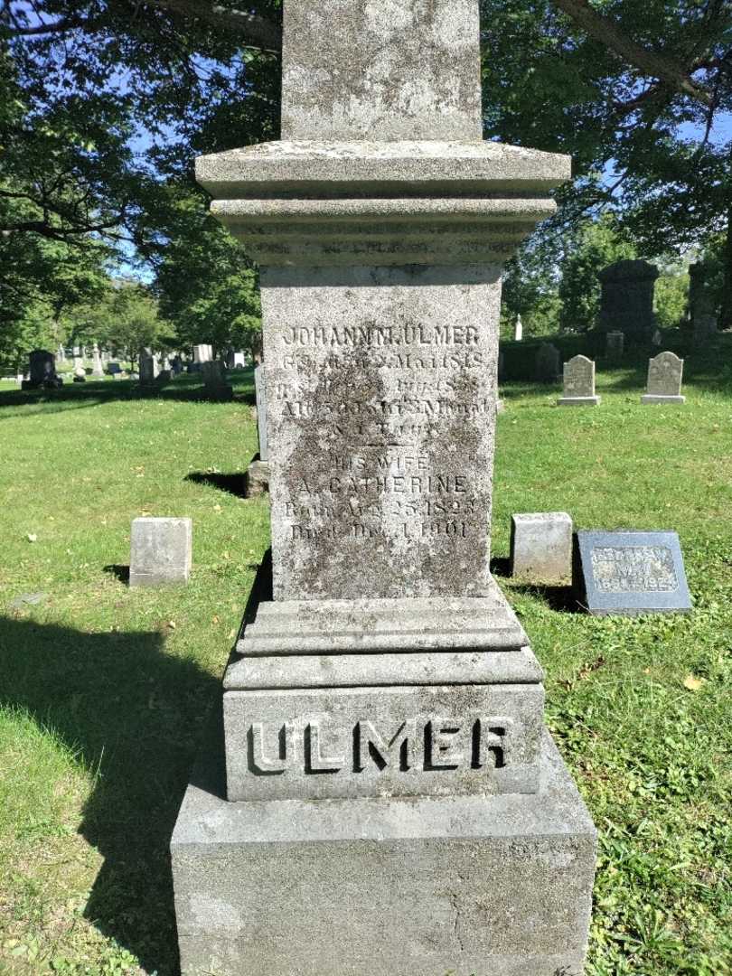 Johann M. Ulmer Senior's grave. Photo 2