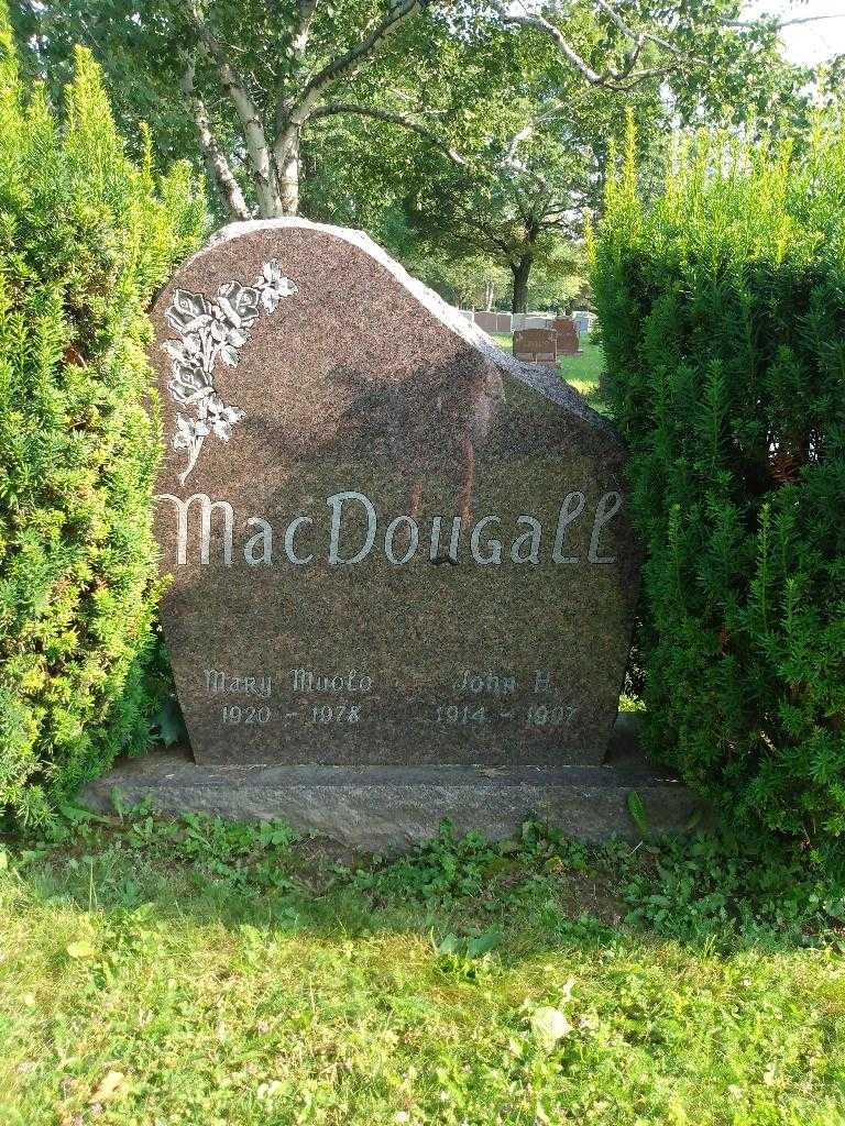 John H. Macdougall's grave. Photo 2