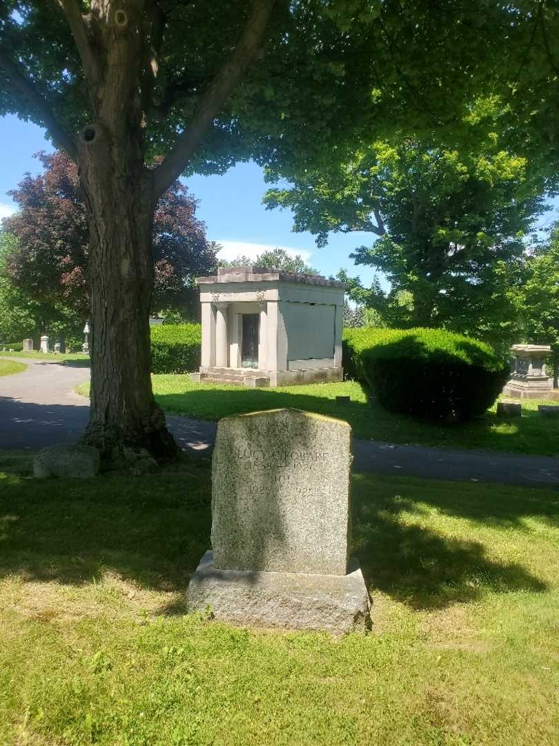 Lucie C. "Lucy" Fobare's grave. Photo 1