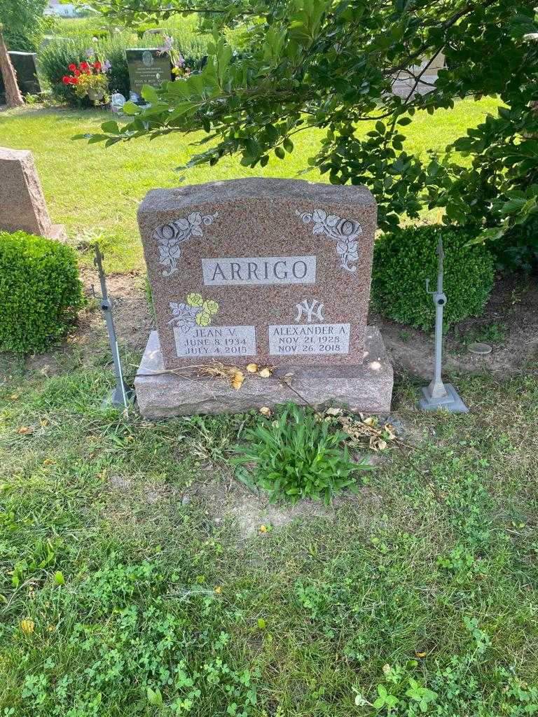 Jean V. Arrigo's grave. Photo 2