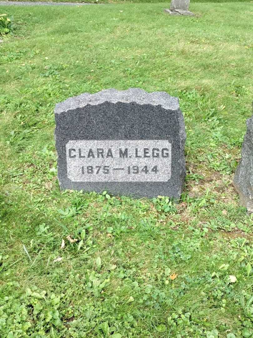 Clara M. Legg's grave. Photo 2