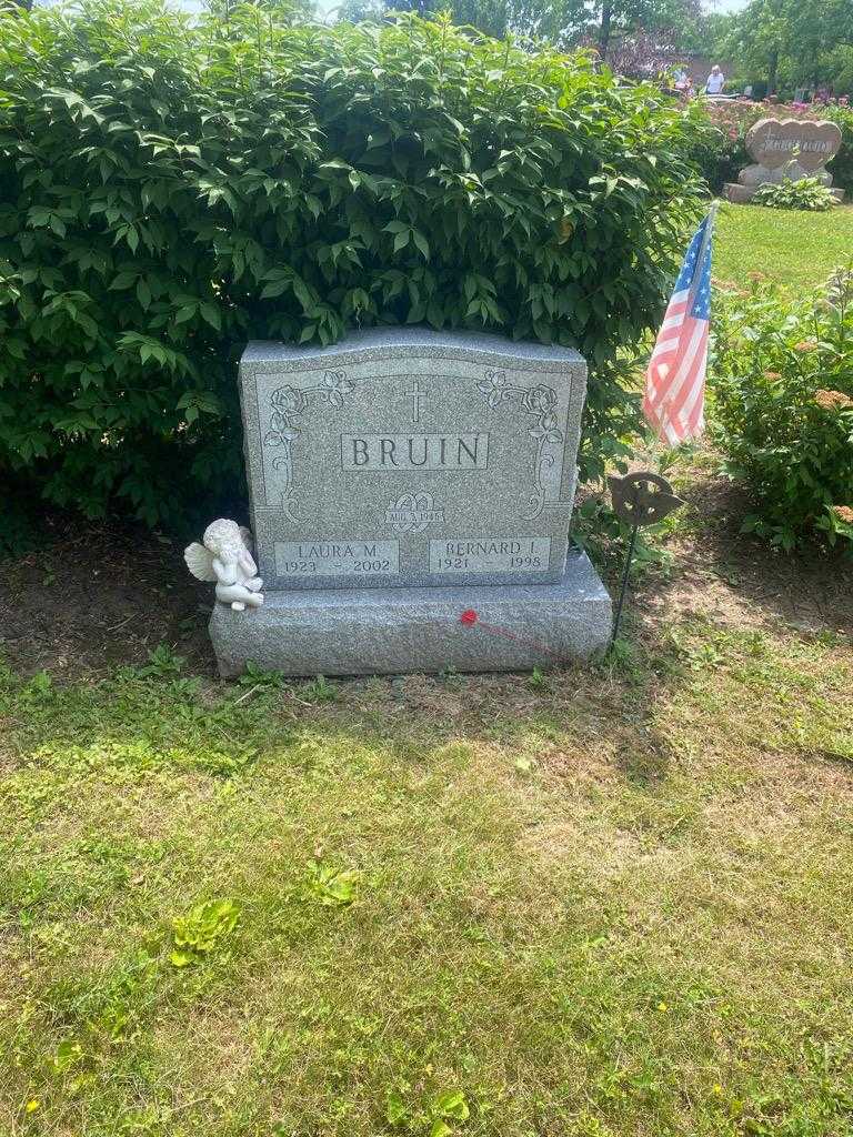 Bernard I. Bruin's grave. Photo 2