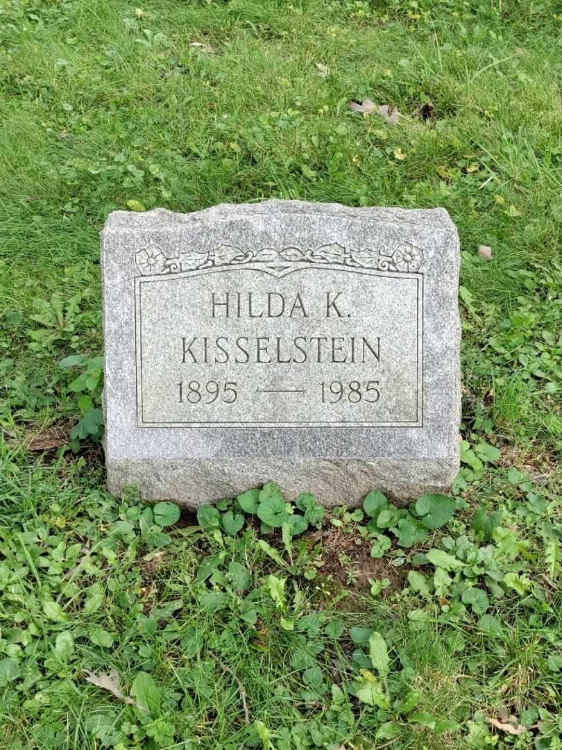 Hilda K. Kisselstein's grave. Photo 3