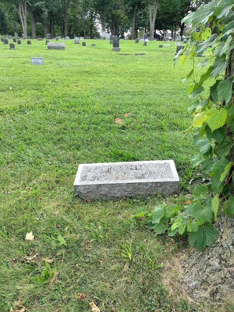 Henry W. Russell's grave. Photo 1