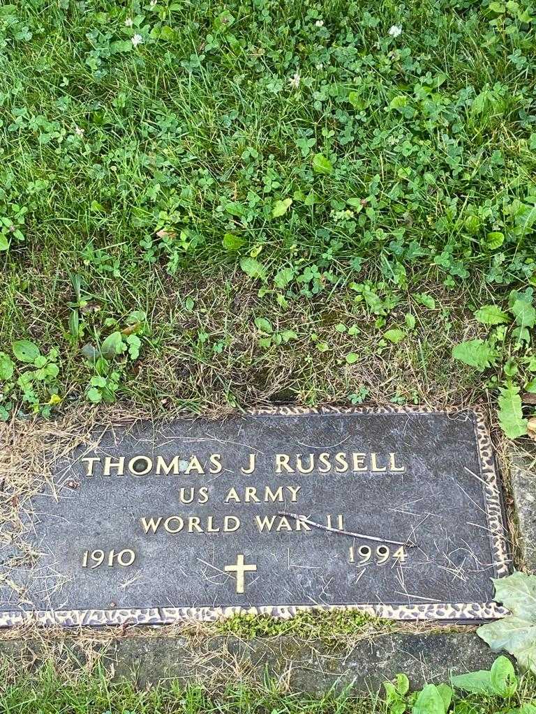 Thomas J. Russell's grave. Photo 2