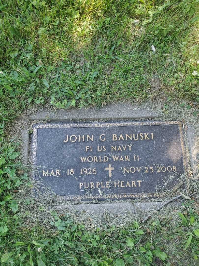 John G. Banuski's grave. Photo 4