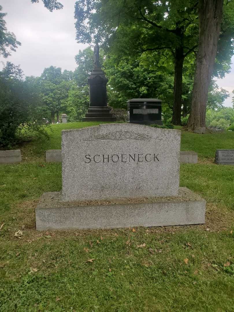 Conrad C. Schoeneck's grave. Photo 4