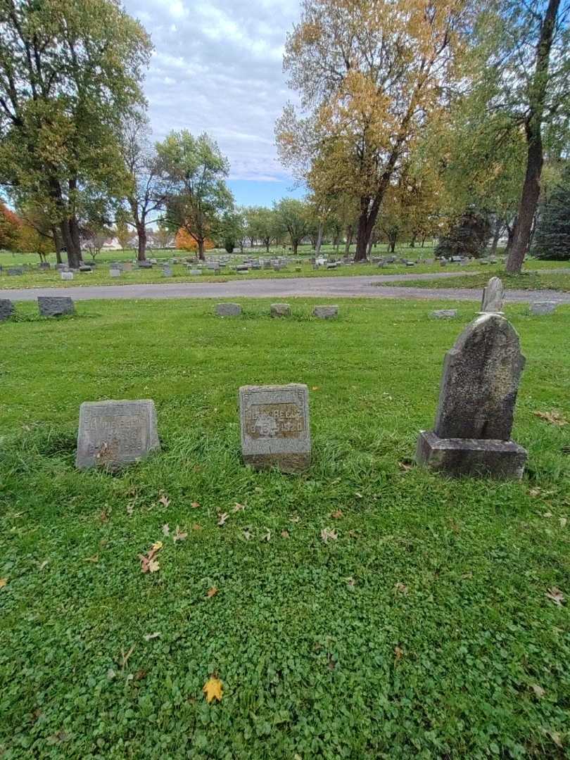 John Beelz's grave. Photo 1