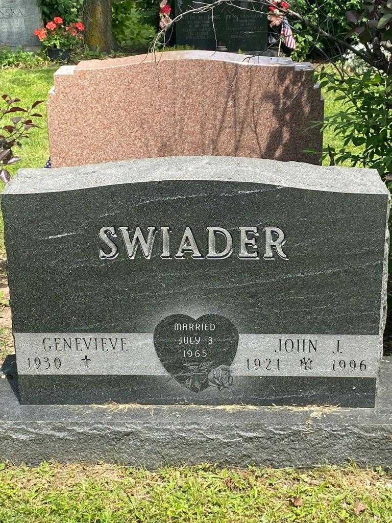 John J. Swiader's grave. Photo 3