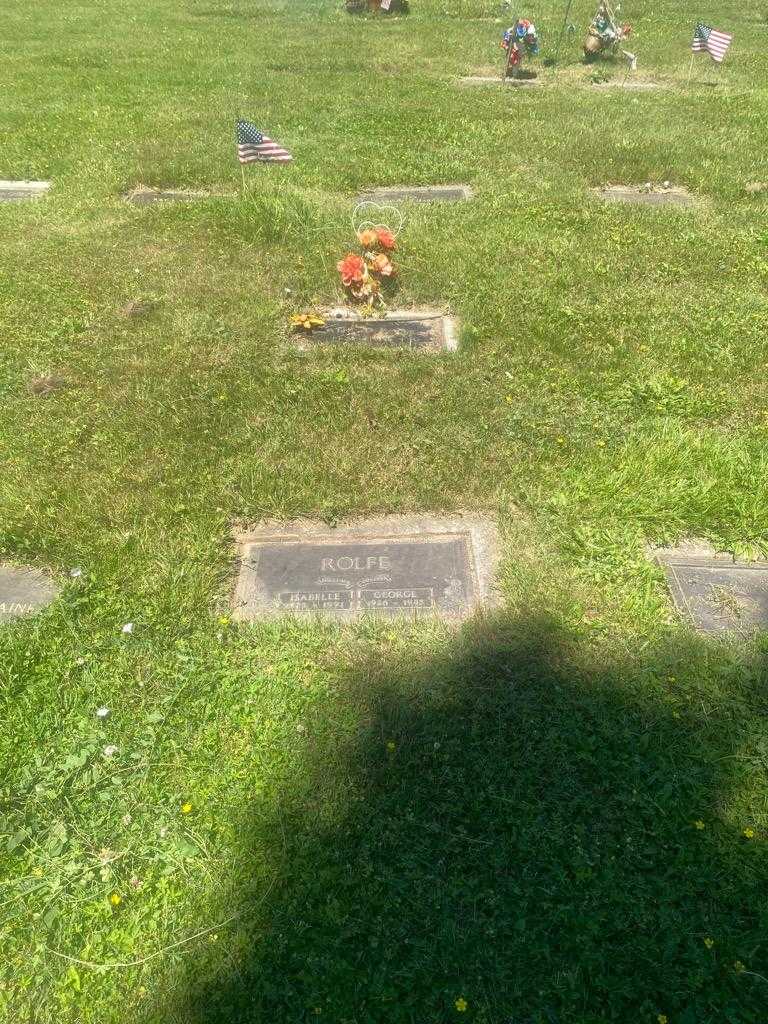 Isabelle Rolfe's grave. Photo 2