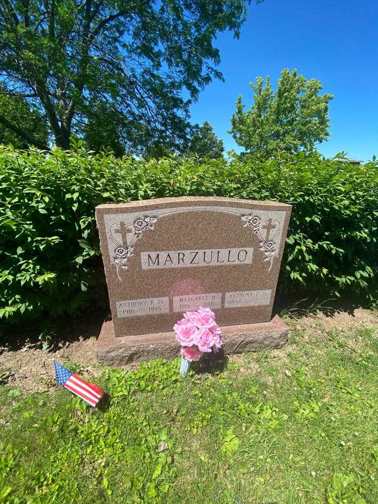 Anthony P. Marzullo Senior's grave. Photo 2