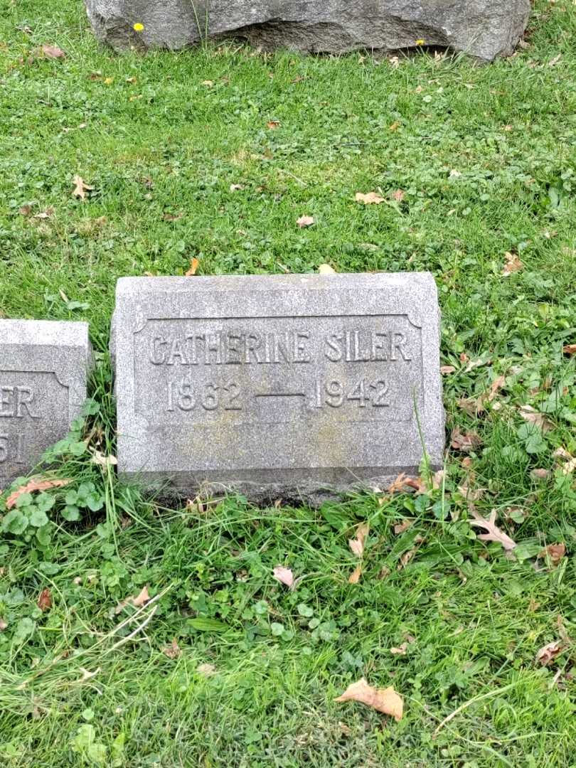 Catherine Siler's grave. Photo 3
