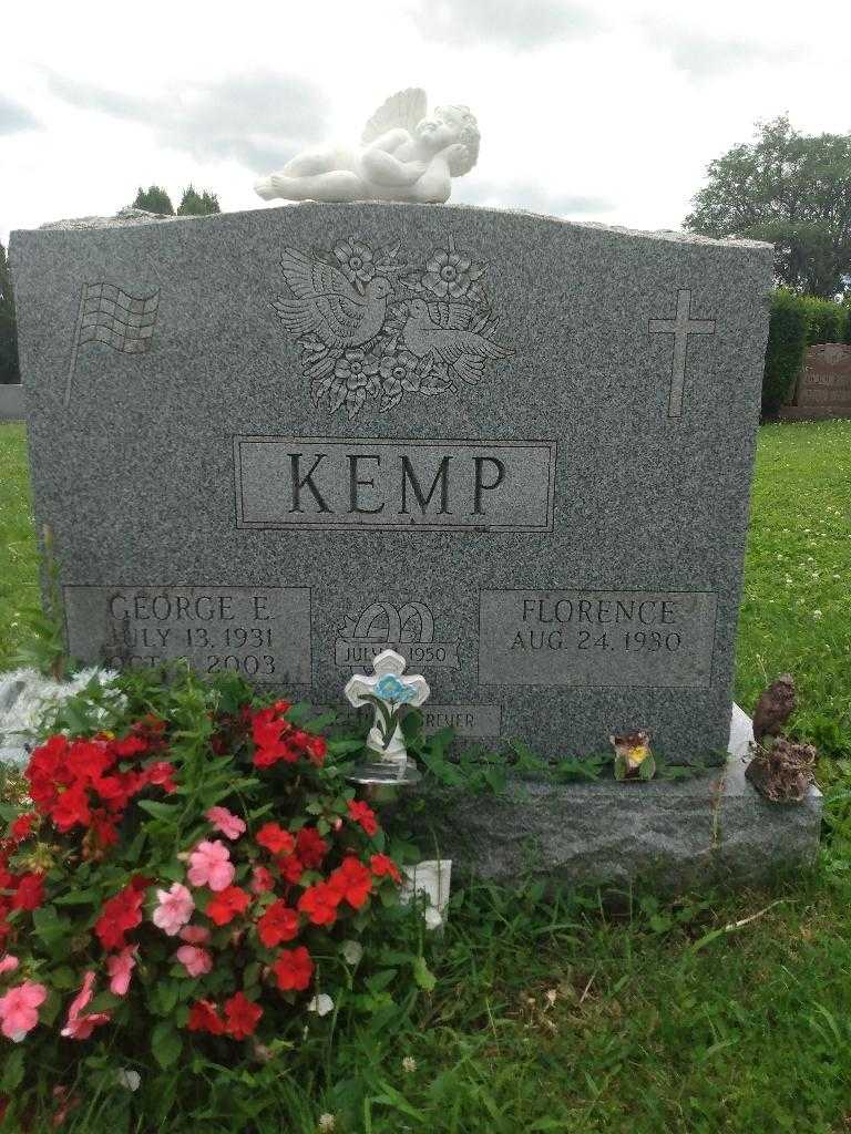 George E. Kemp's grave. Photo 3