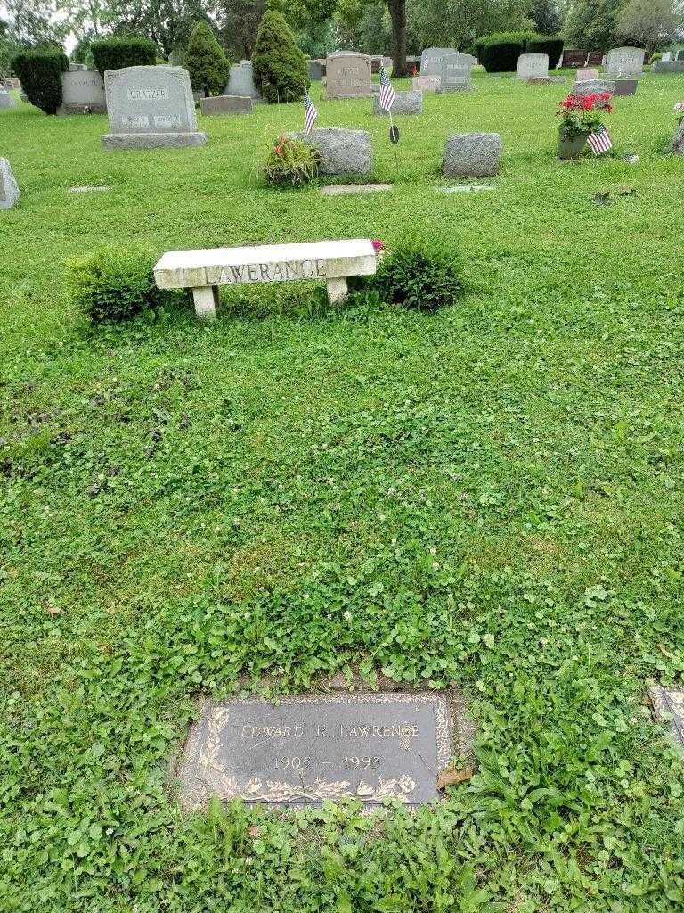 Edward R. Lawrence's grave. Photo 10