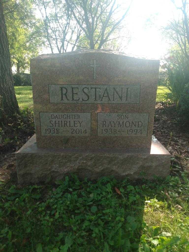 Raymond Restani's grave. Photo 2