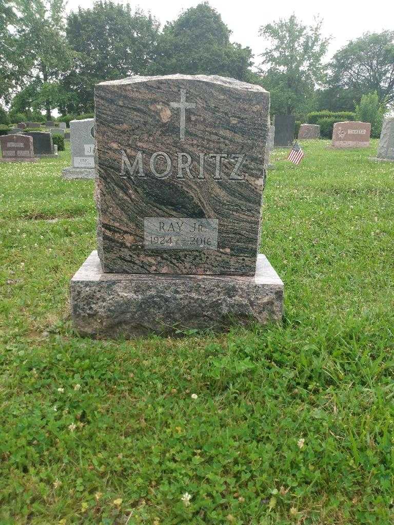 Ray Moritz Junior's grave. Photo 2